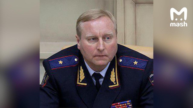 СК задержал Генерала МВД России Александра Мельникова за покушение на мошенничество в особо крупном размере.    