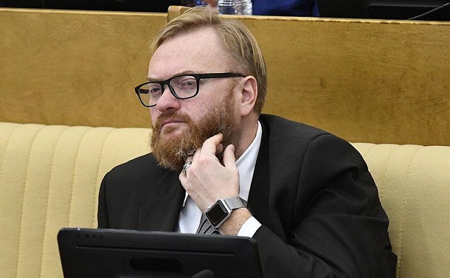 Новое предложение Виталия Милонова: законодательно запретить подросткам делать татуировки
