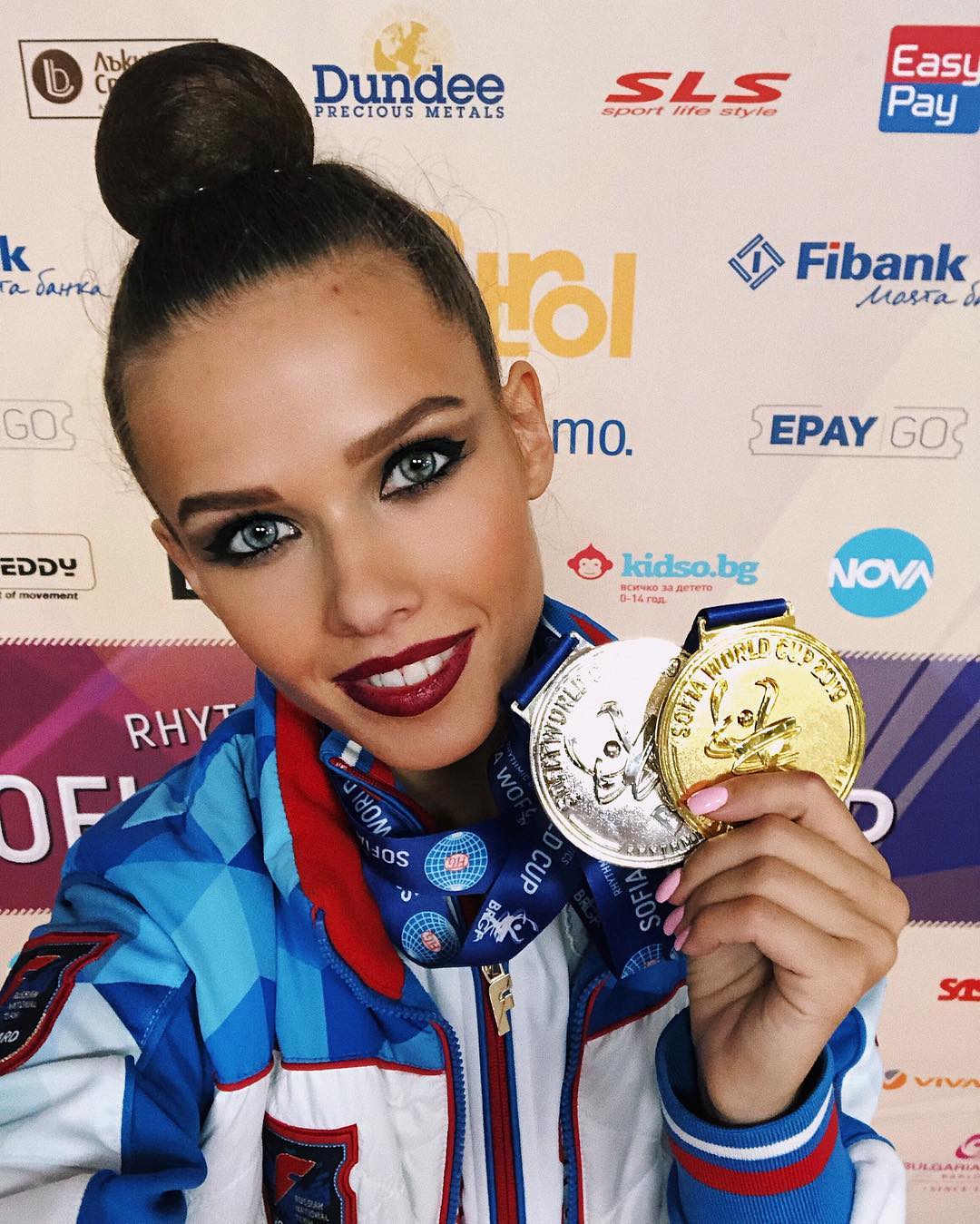 Екатерина Селезнева - новая звезда российской художественной гимнастики