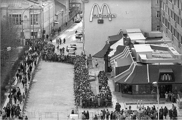 Подборка атмосферных фото из 90-х Подборка атмосферных фото из 90-х