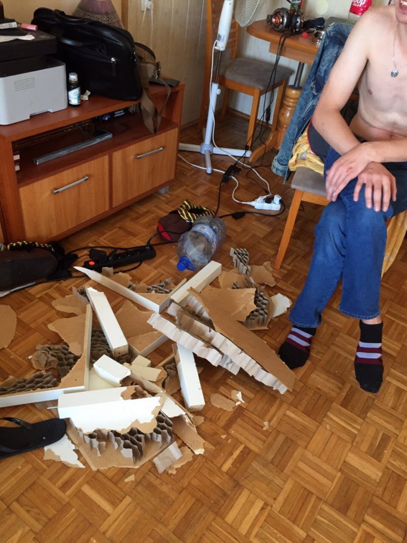 Забавы молодых: пьянки, гулянки, вписки