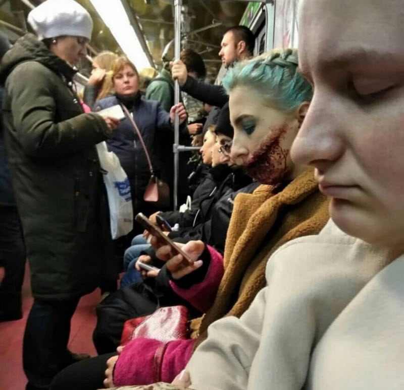 Модники из российского метрополитена