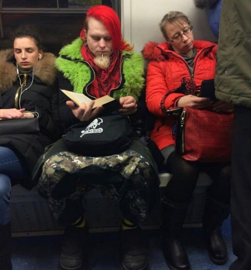 Модники из российского метрополитена