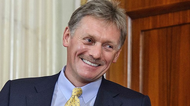 Дмитрий Песков: за брошенный в силовика стаканчик в США "застрелили бы выстрелом в голову"