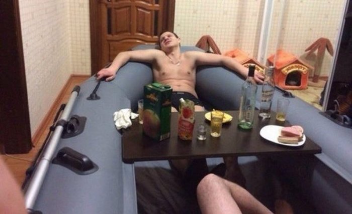 Забавы молодых: пьянки, гулянки, вписки