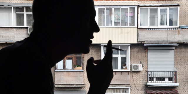 Последние подробности о запрете курения на балконах Последние подробности о запрете курения на балконах