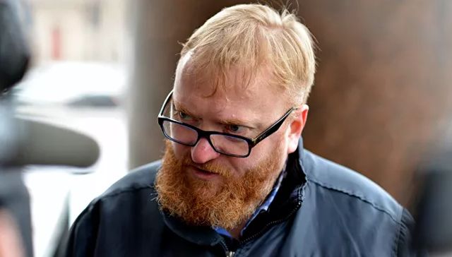 Виталий Милонов выступил с инициативой, которая поможет защитить доверчивых россиян