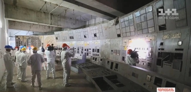 В Чернобыле для туристов открыт зал управления В Чернобыле для туристов открыт зал управления