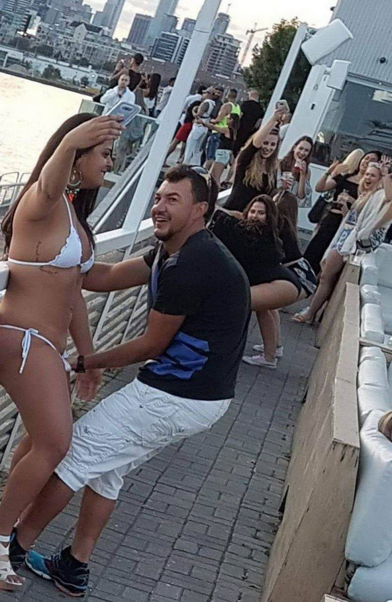 Забавные картинки с девушками