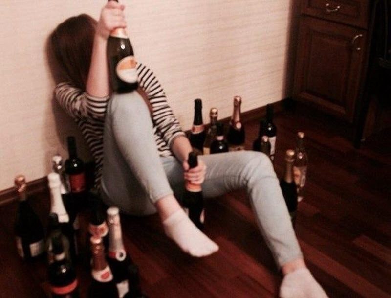 Забавы молодых: пьянки, гулянки, вписки