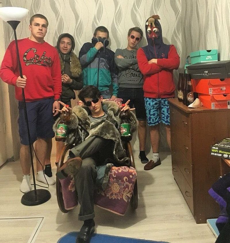 Забавы молодых: пьянки, гулянки, вписки