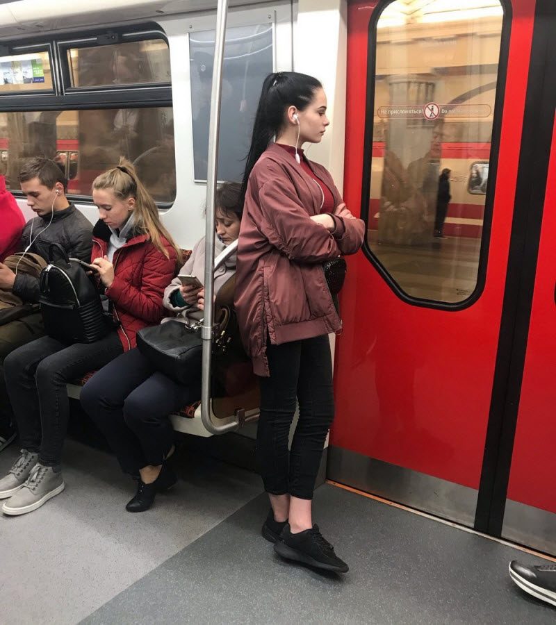 Модники из российского метрополитена
