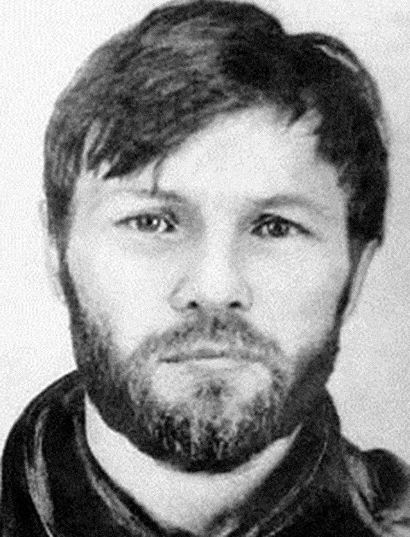 Монстры из 90-х: 7 самых известных киллеров России Монстры из 90-х: 7 самых известных киллеров России