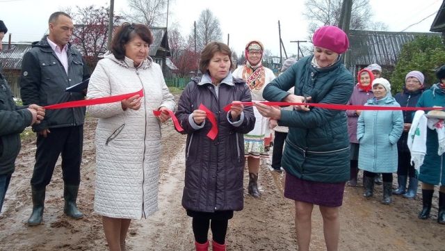 Торжественное открытие дороги в удмуртской деревне