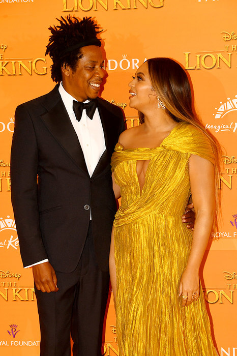 Знаменитости, которые прощали измены мужьям Знаменитости, которые прощали измены мужьям