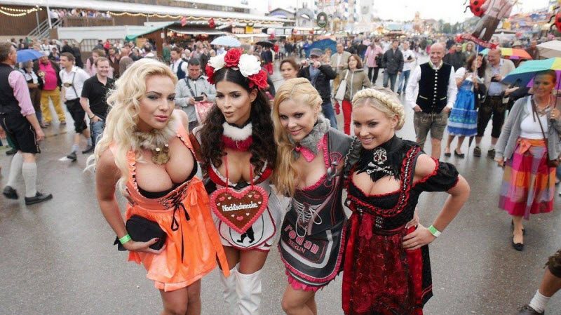 Забавные картинки с девушками