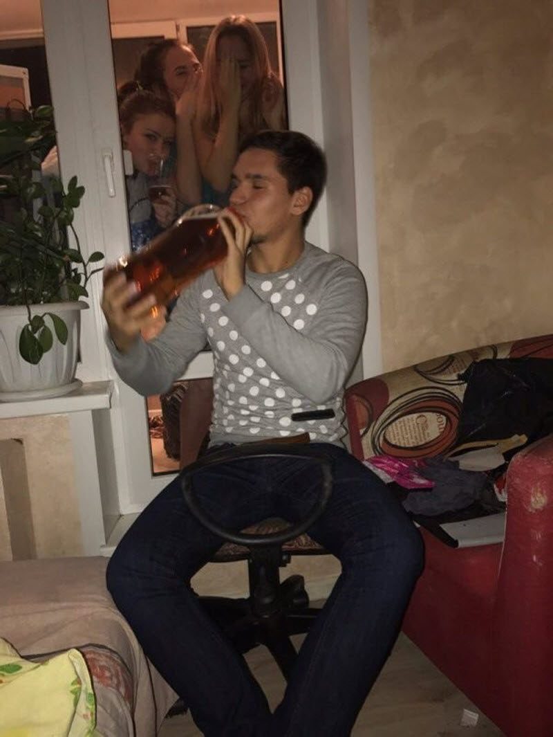 Забавы молодых: пьянки, гулянки, вписки