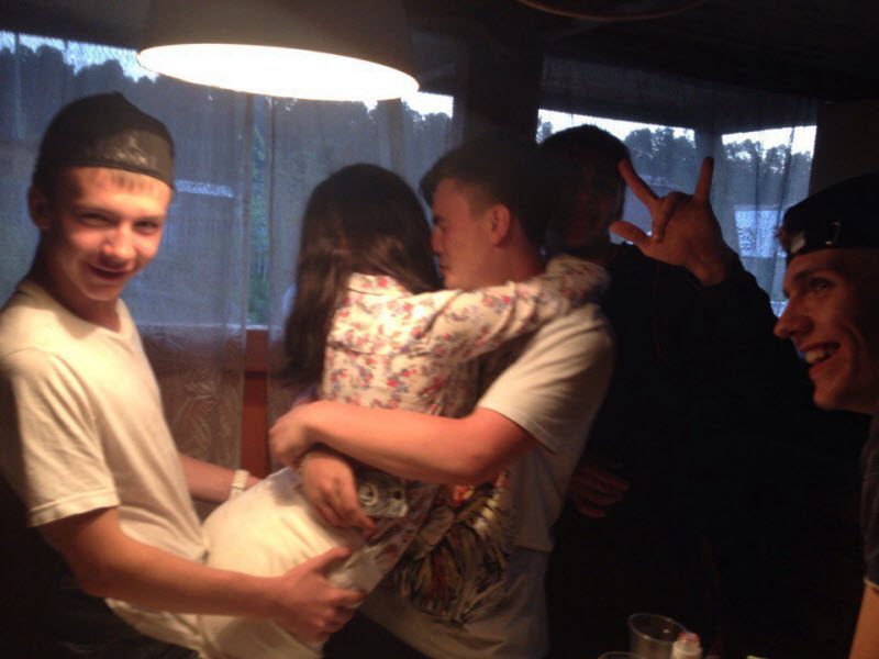 Забавы молодых: пьянки, гулянки, вписки