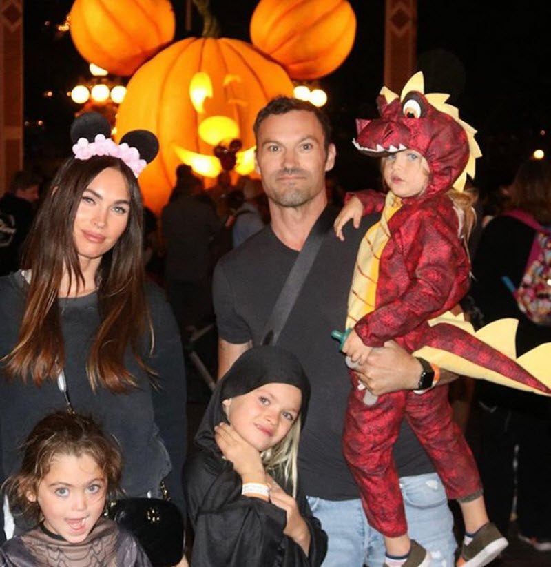 Меган Фокс показала фотографии сыновей — на мальчиков они не похожи