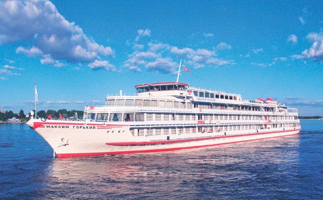 В богатой мы стране живем! Кому в круиз за миллион? Налетай! В богатой мы стране живем! Кому в круиз за миллион? Налетай!