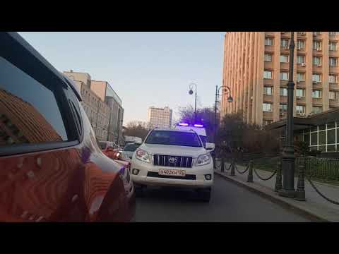 Из принципа не пропускает скорую