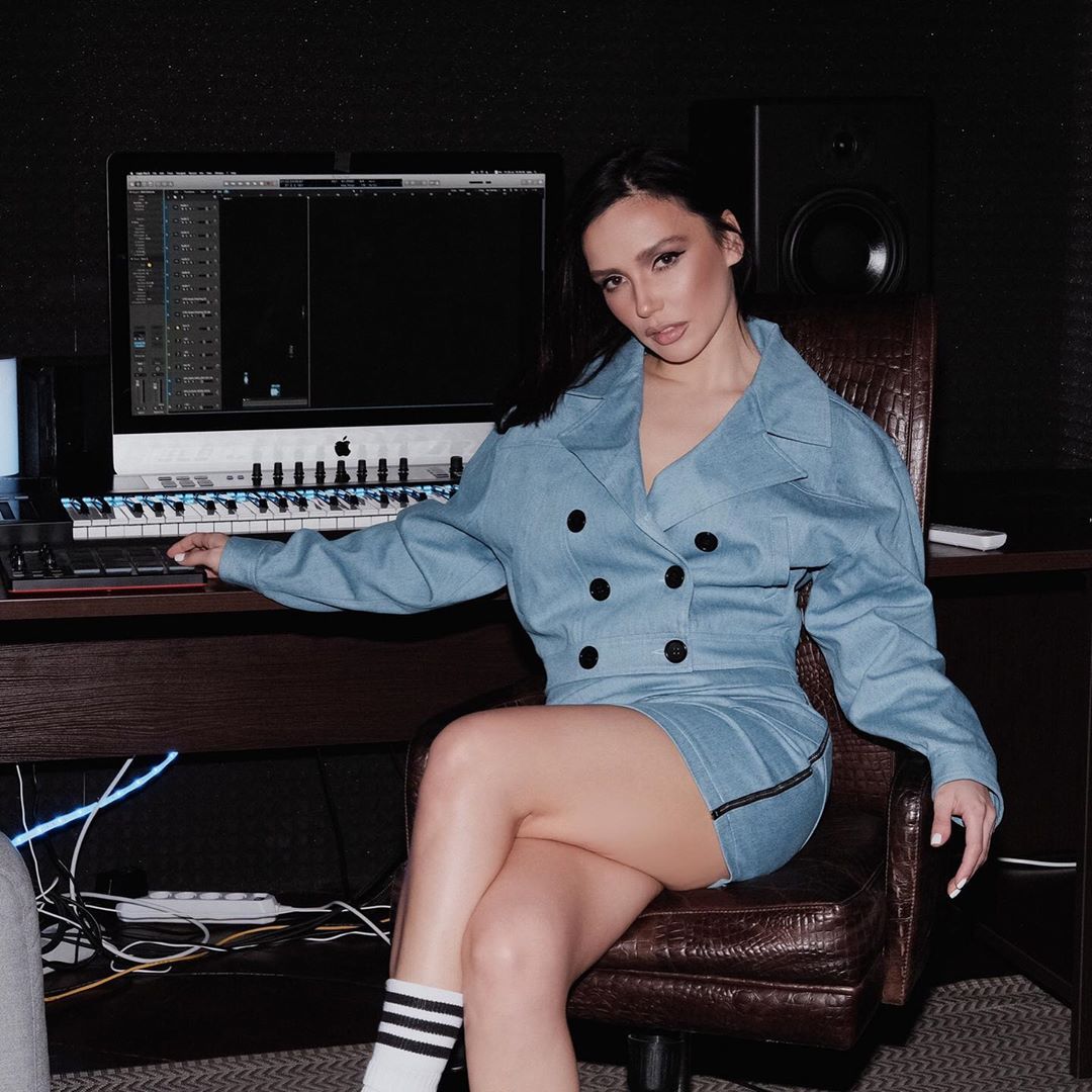 Ольга Серябкина показала откровенные кадры со съемок