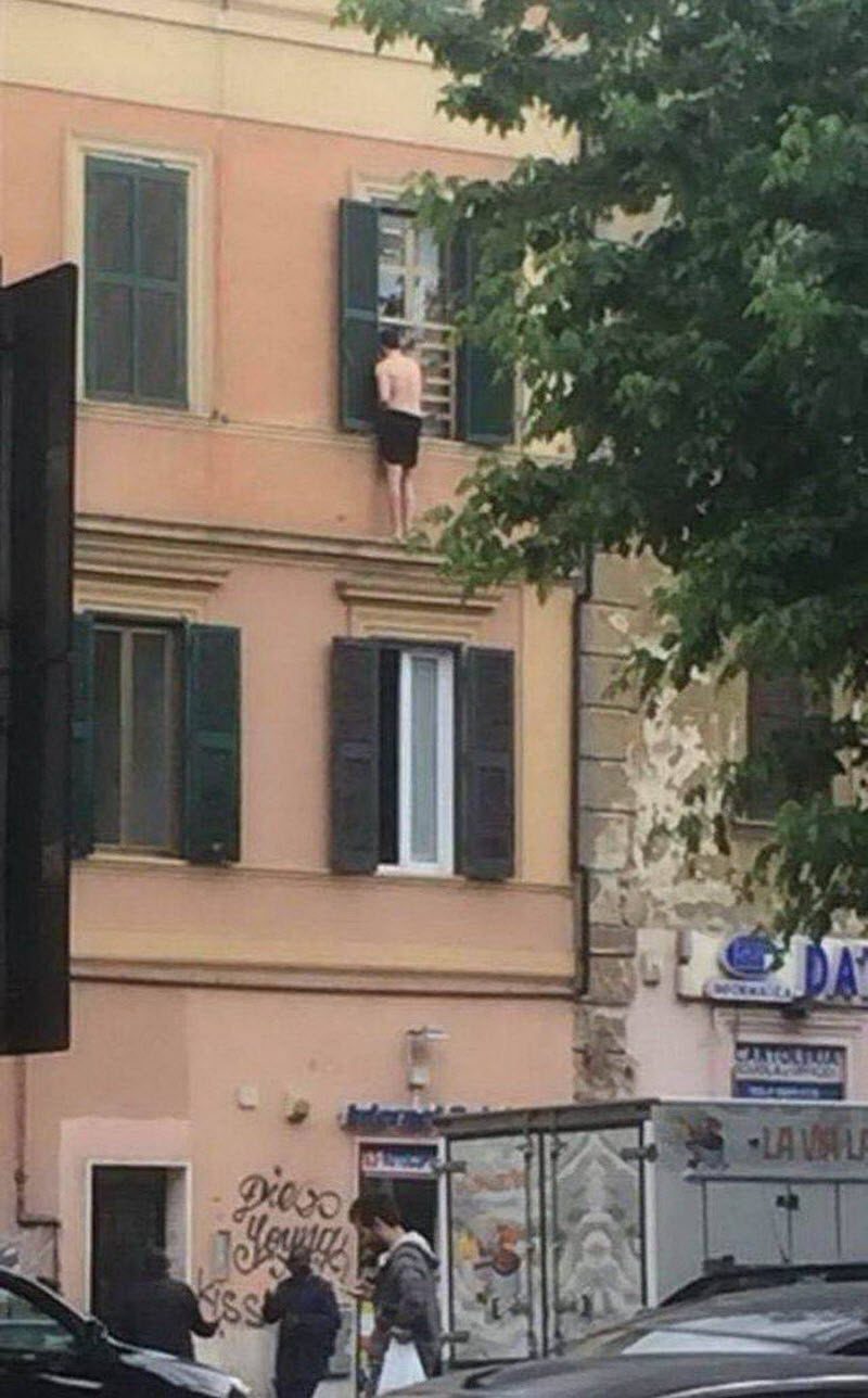 Бывают в жизни огорчения