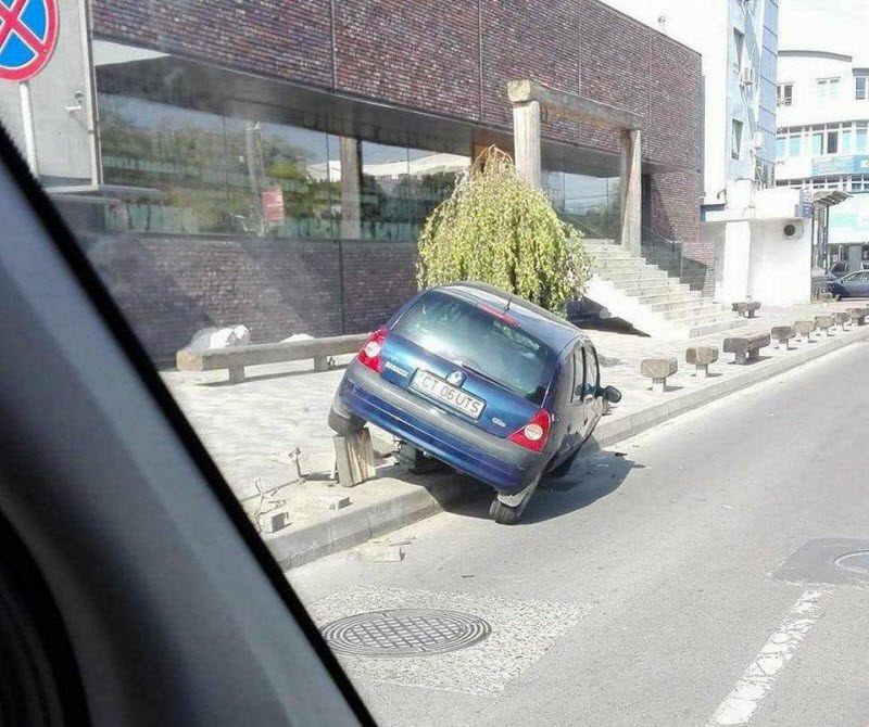 Бывают в жизни огорчения