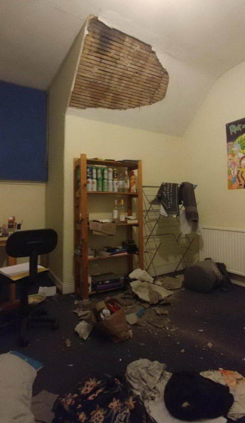 Бывают в жизни огорчения