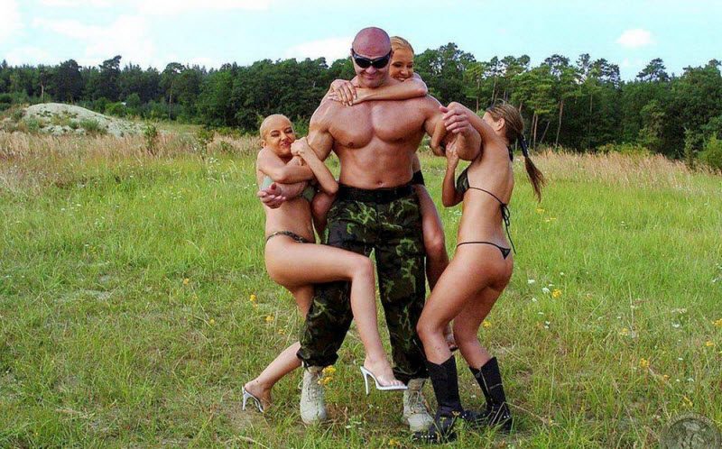 Забавные картинки с девушками