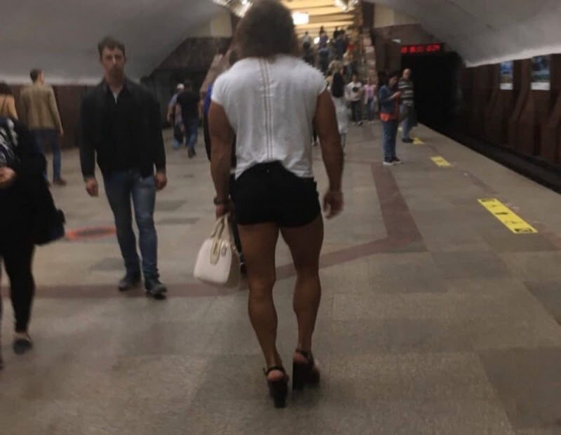 Модники из российского метрополитена