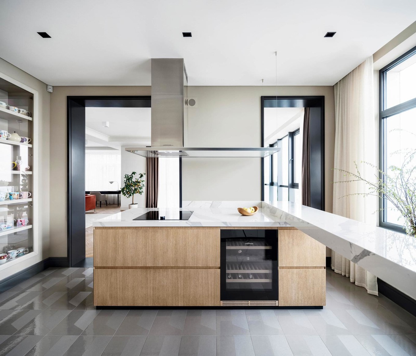 Интерьер квартиры для молодой женщины Интерьер квартиры для молодой женщины