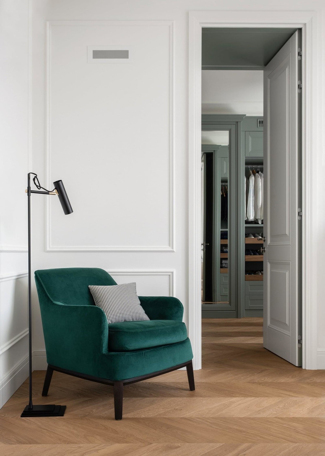 Интерьер квартиры для молодой женщины Интерьер квартиры для молодой женщины