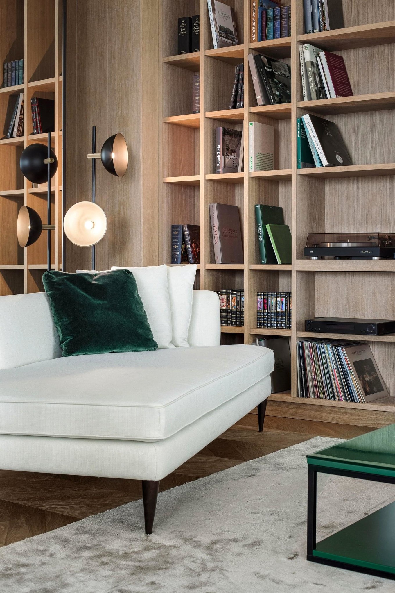 Интерьер квартиры для молодой женщины Интерьер квартиры для молодой женщины