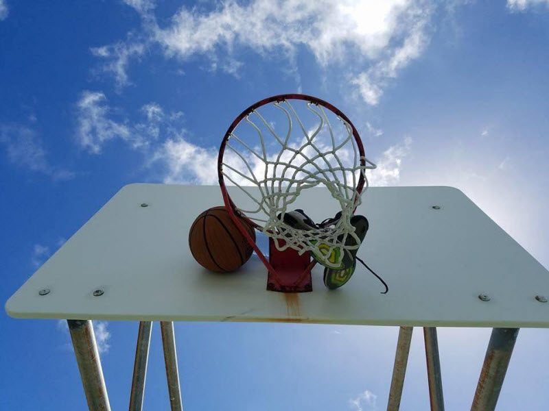 Бывают в жизни огорчения