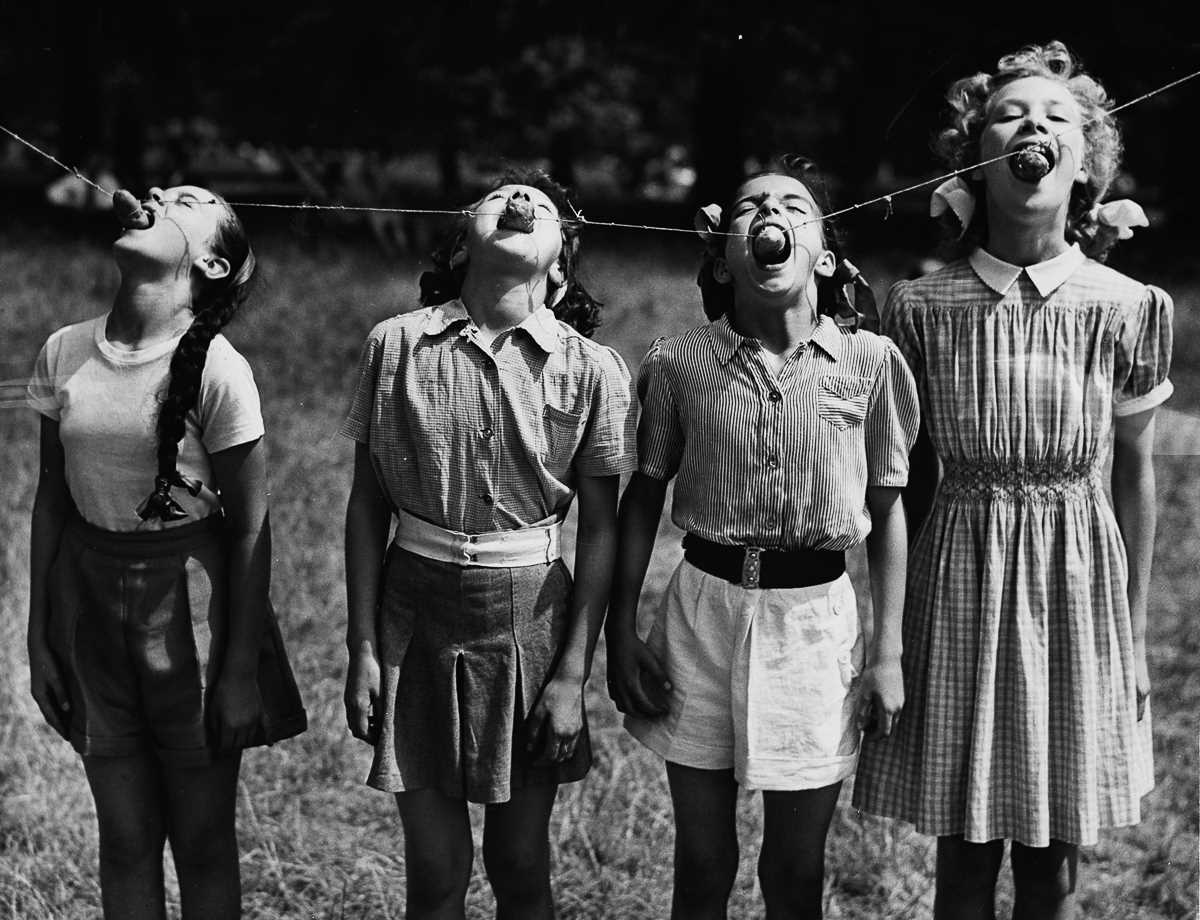 История конкурсов по скоростному поеданию пищи История конкурсов по скоростному поеданию пищи