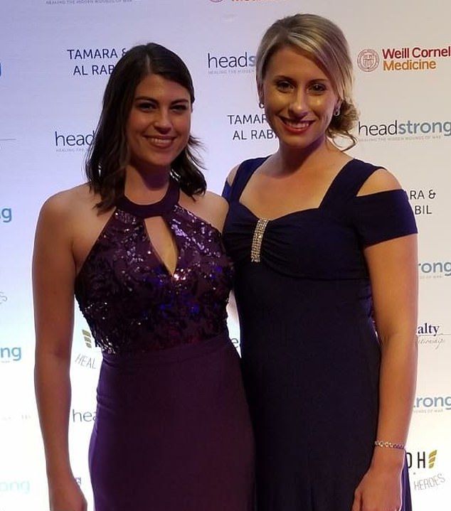 Секс-скандал: член конгресса США ушла в отставку из-за "слитых" фотографий