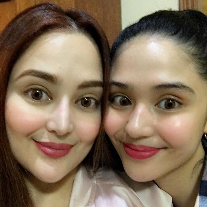 Яблоко от яблони или как может выглядеть мама твоей девушки