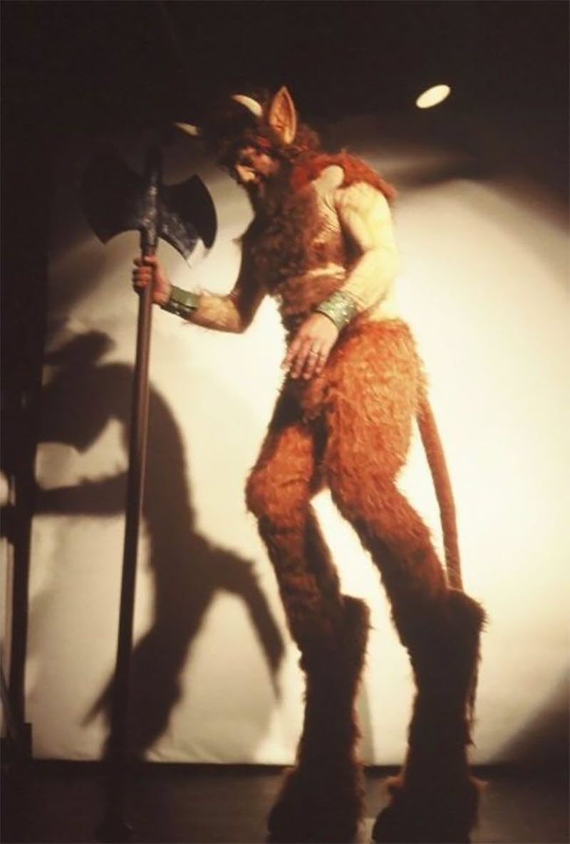 Суровый косплей из 70-ых