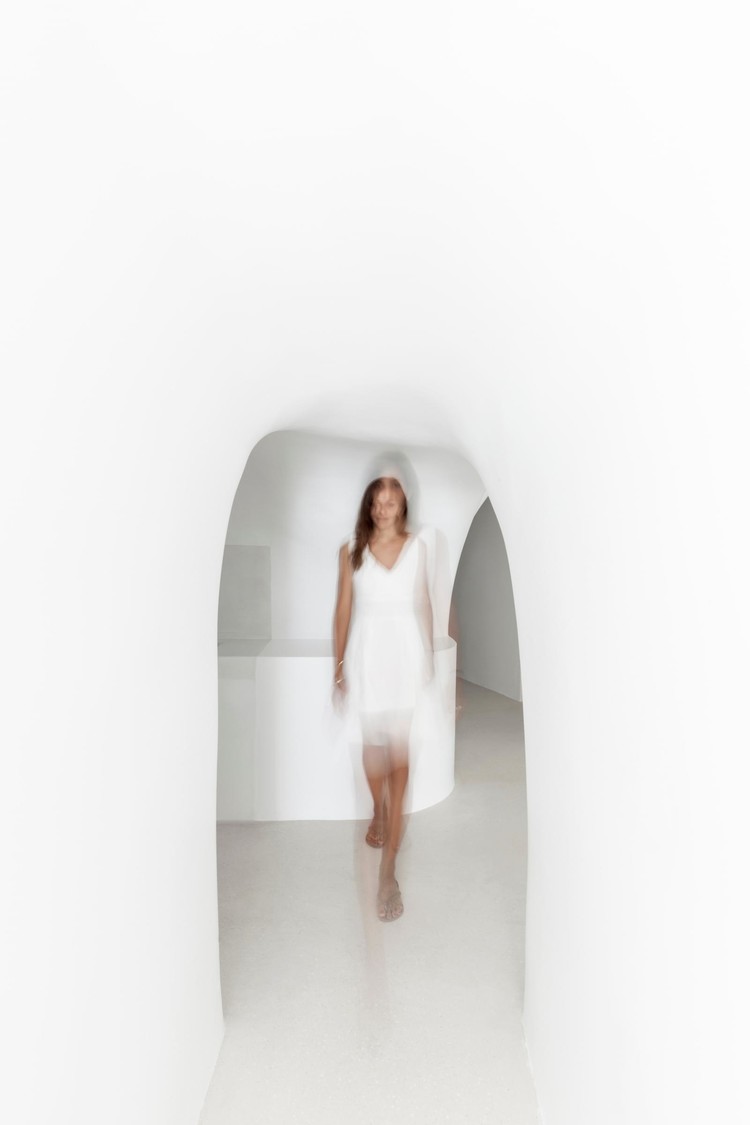 Интерьер дома для отдыха на острове Санторини Интерьер дома для отдыха на острове Санторини