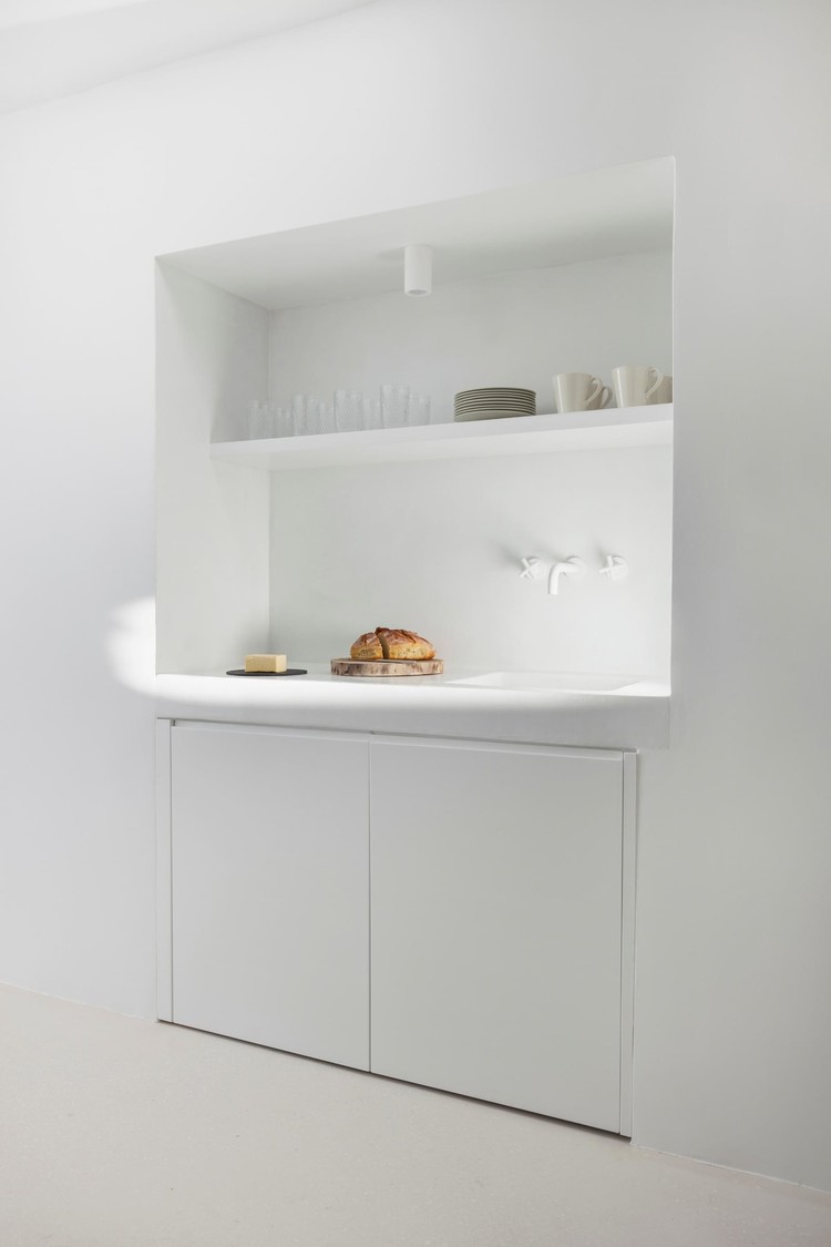 Интерьер дома для отдыха на острове Санторини Интерьер дома для отдыха на острове Санторини