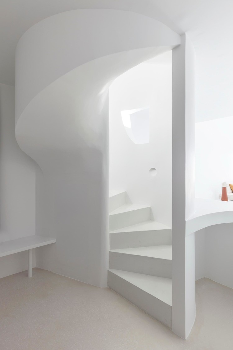 Интерьер дома для отдыха на острове Санторини Интерьер дома для отдыха на острове Санторини