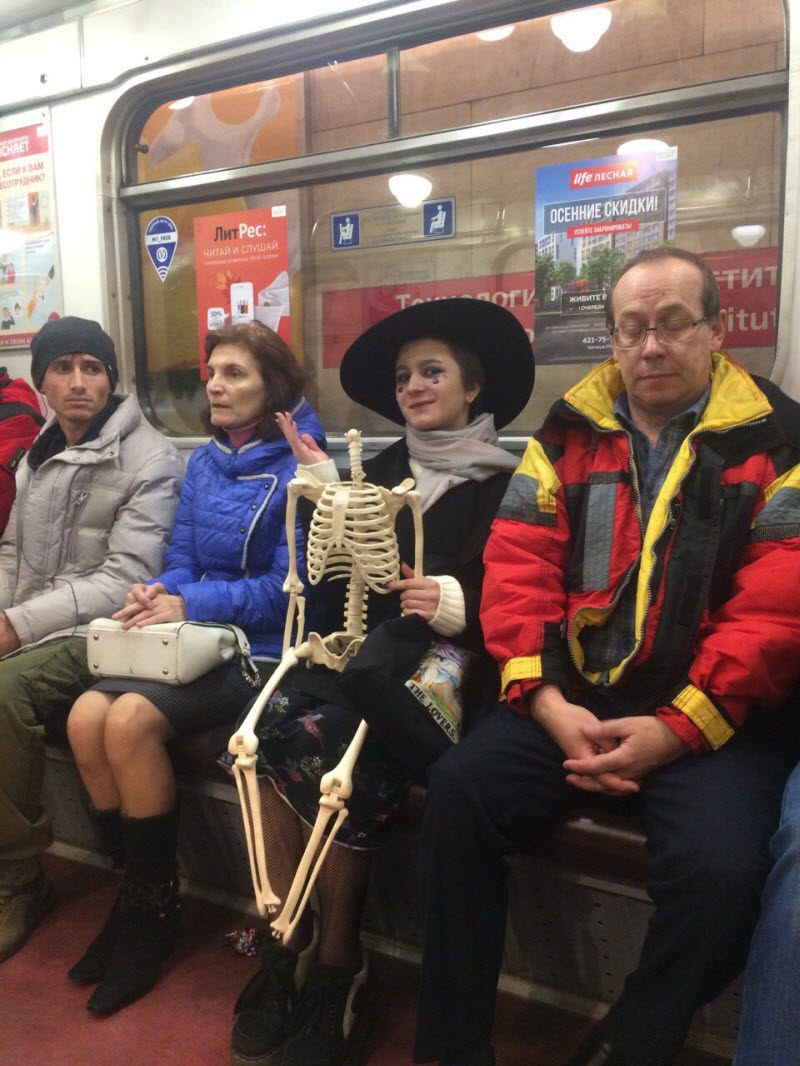 Модники из российского метрополитена