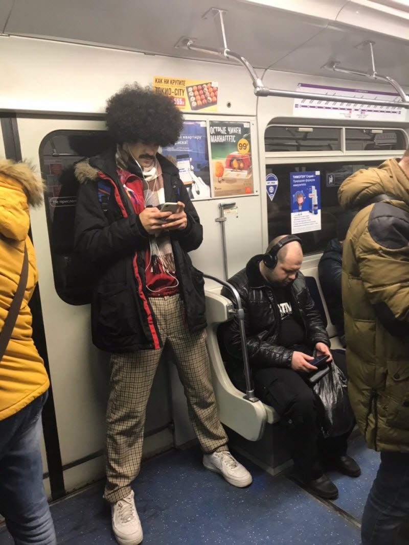 Модники из российского метрополитена