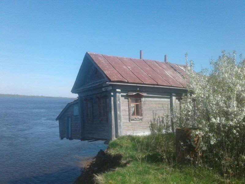 Бывают в жизни огорчения