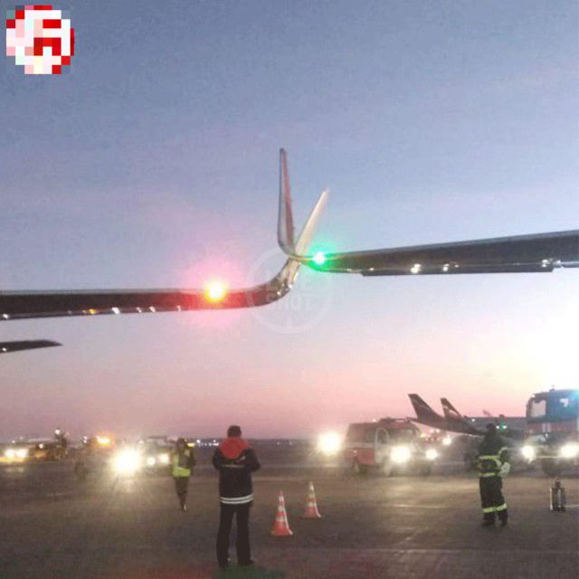 В Шереметьево два самолета не поделили дорогу