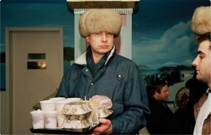 Как в СССР открыли первый McDonald’s: люди не понимали, что едят и почему им улыбаются    