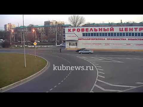 Краснодар: самокат с ребёнком и жесть