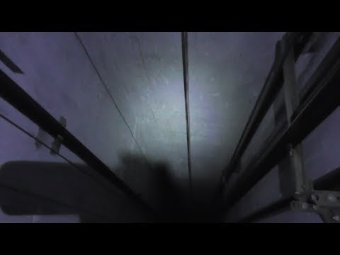 Лифтер рассказывает, как свалиться в шахту и умереть