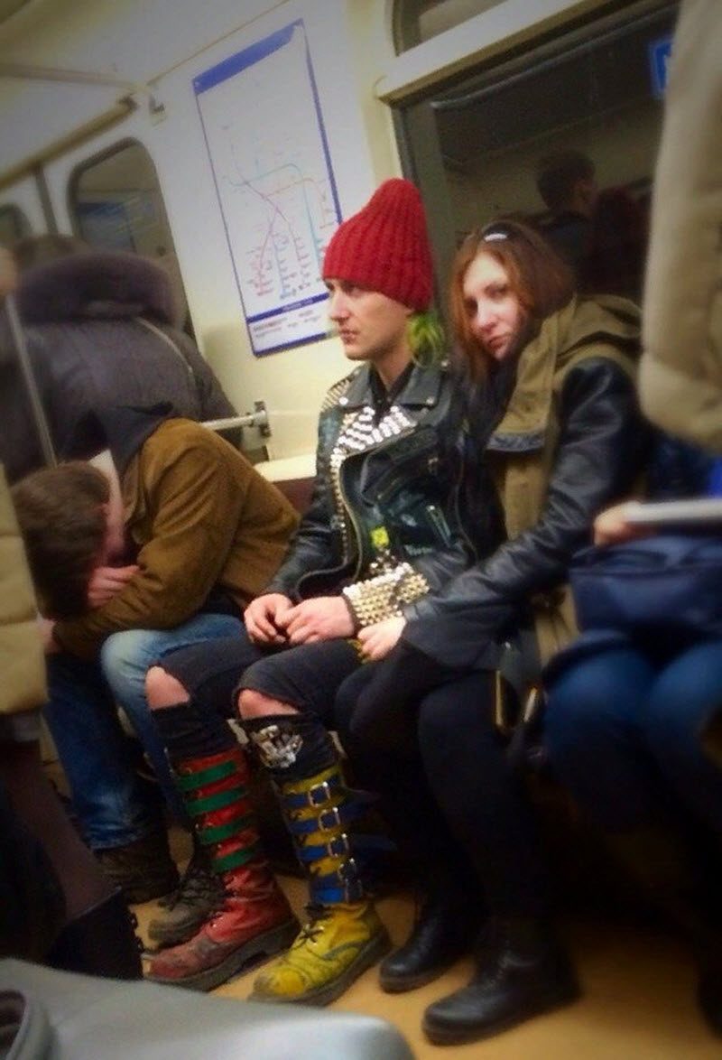 Модники из российского метрополитена
